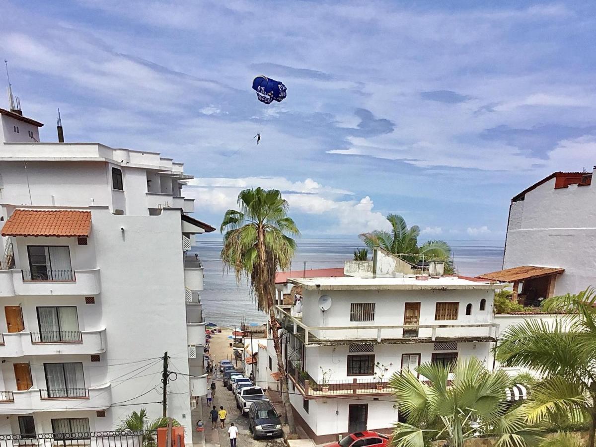 Pilitas Apartments Vallarta Пуэрто-Вальярта Экстерьер фото
