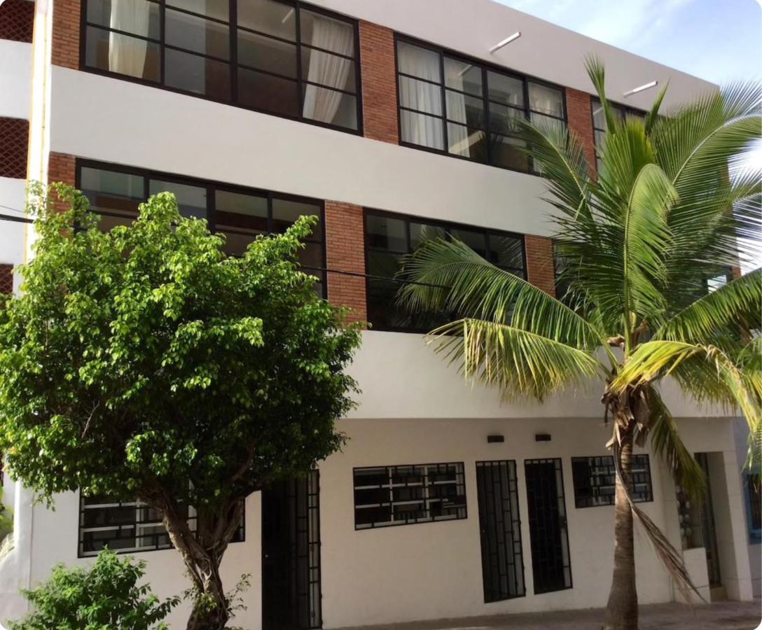 Pilitas Apartments Vallarta Пуэрто-Вальярта Экстерьер фото