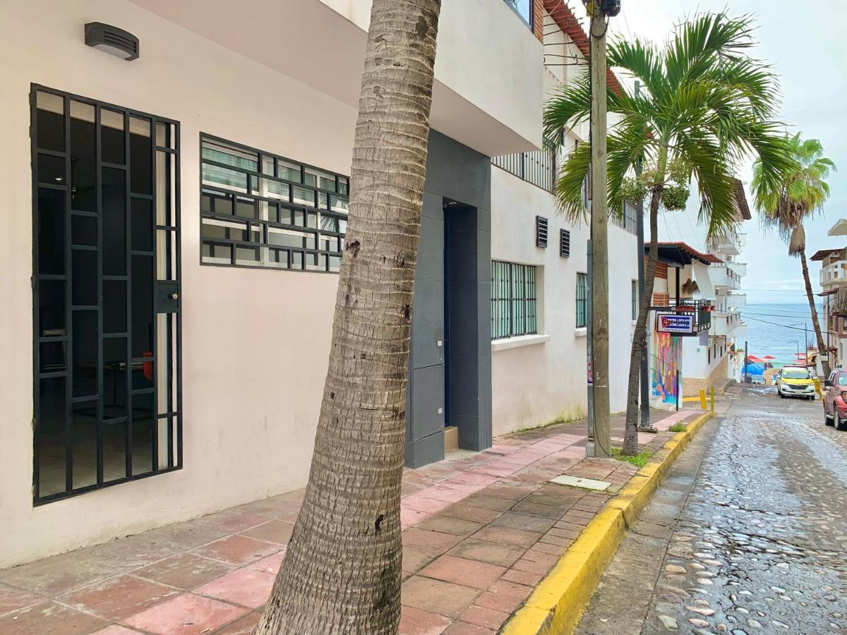 Pilitas Apartments Vallarta Пуэрто-Вальярта Экстерьер фото