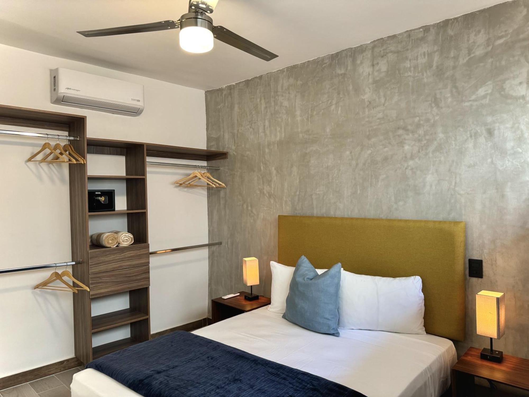 Pilitas Apartments Vallarta Пуэрто-Вальярта Экстерьер фото