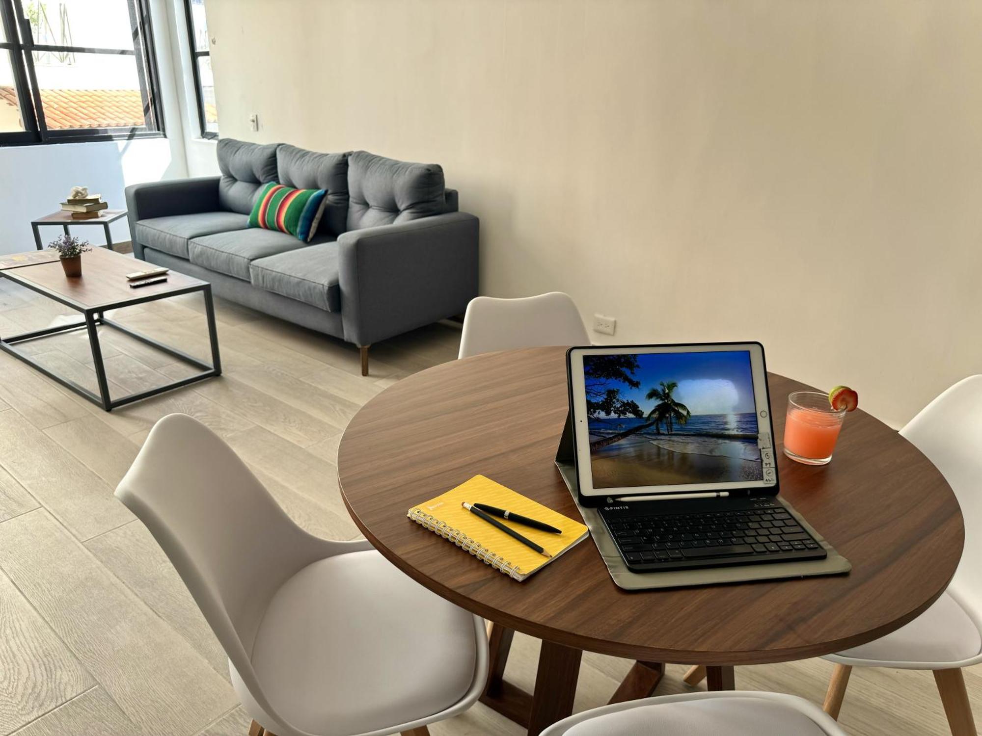 Pilitas Apartments Vallarta Пуэрто-Вальярта Экстерьер фото